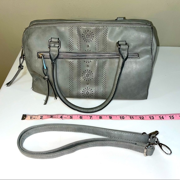 Maurices Handbags - Maurices Cutout design shoulder bag